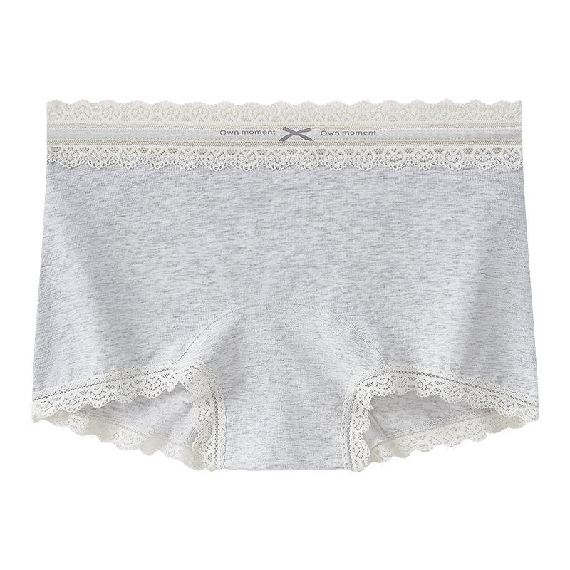 Ladies Spring and Autumn Vintage Lace Edge Cotton Skin Friendly Hip Breathable Mid Waist Flat Angle Briefs