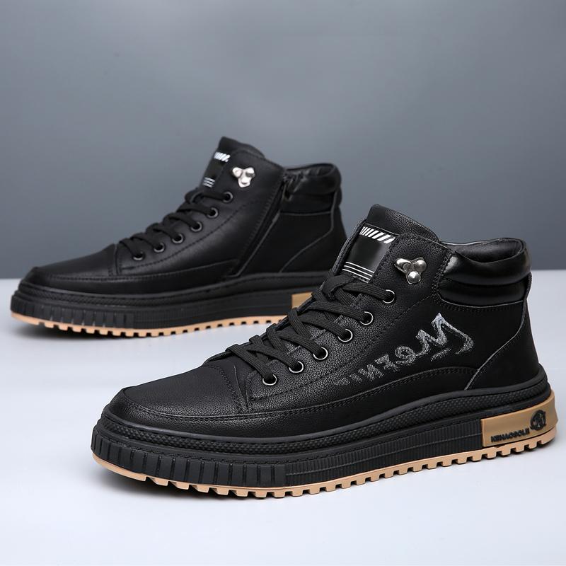 Men Snow Boots Fashion Warm Short Plush Men Boots Classic Leather Outdoor Lace Up Anti-Slip Men Shoes Winter Cotton Boots