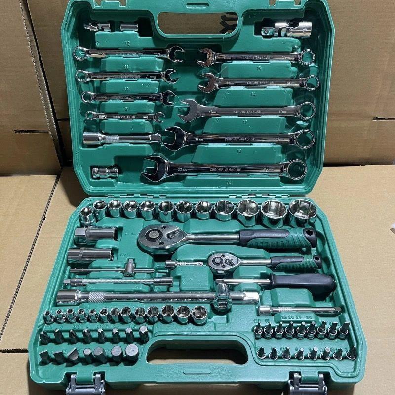 150-Piece Automotive Repair Tool Set: Socket Wrench & Combination Tools for Car Maintenance