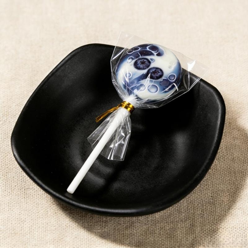 300Pcs Lollipop Cake Treat Bag Set Paper Lollipop Stick Chocolate Candy Wrappers for Gift Giving and Celebration