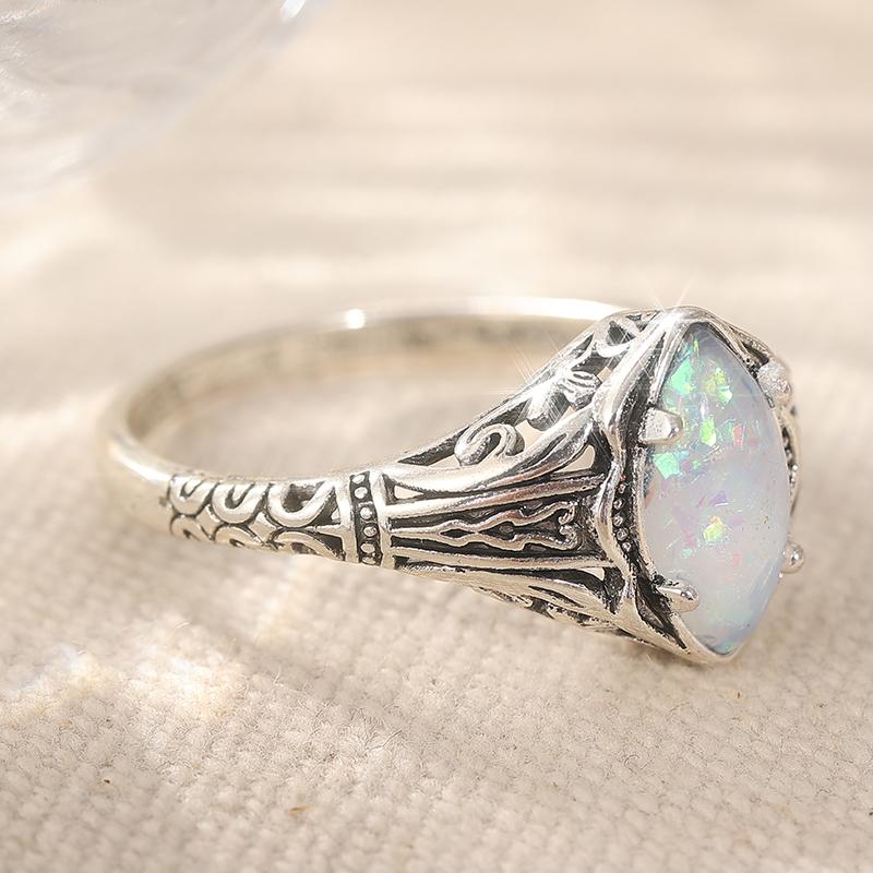 Vintage Inlaid Faux Opal Women's Ring Dazzling CopperColor Hand Carving Daily Wear Party Jewelry Anniversary Gift