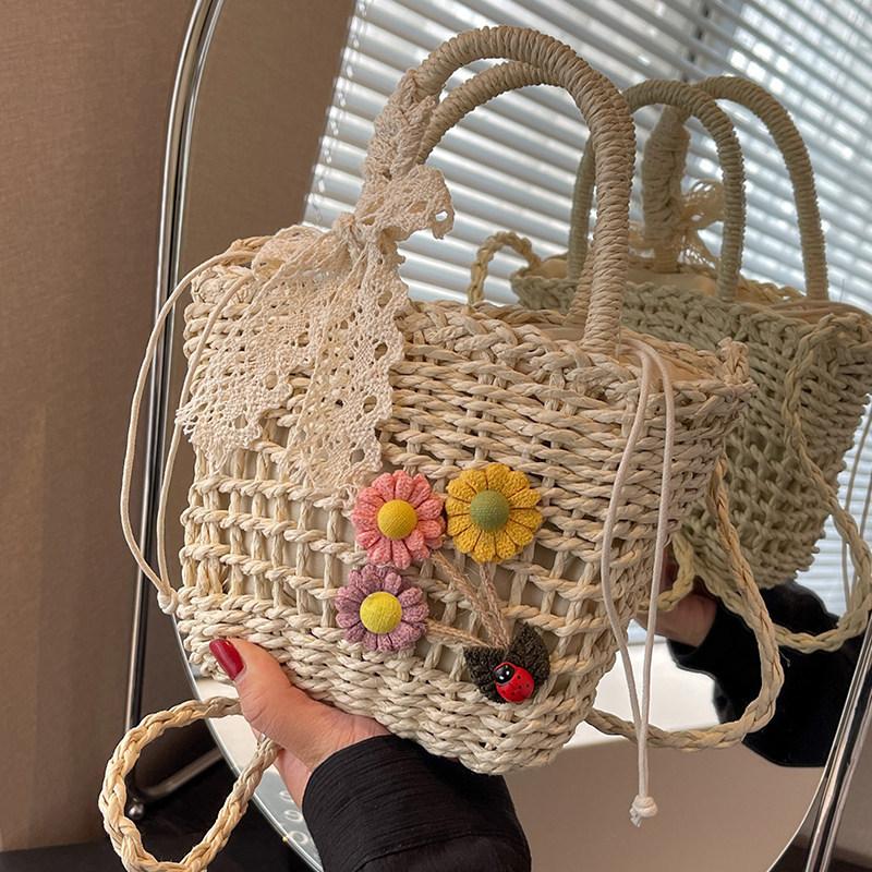 Women Straw Woven Handbag Daisy Flower Lace Bow Summer Beach Bag Small Tote Crossbody Boho Style Shoulder Bag
