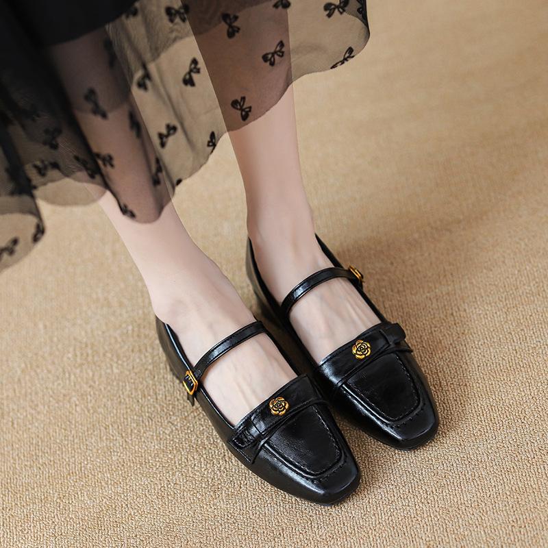 

Inner height increase thick heel spring new camellia one-word buckle Mary Jane shoes women s retro black single shoes 39