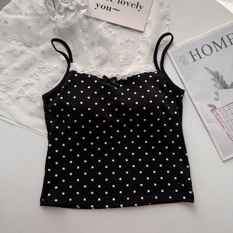 

Женский танк-топ на тонких бретельках с кружевом в горошек и бантом, с нагрудными подушечками - Летний короткий топ, стройнящий и выгодно подчеркивающий фигуру One Size (Weight: 75-120 jin)