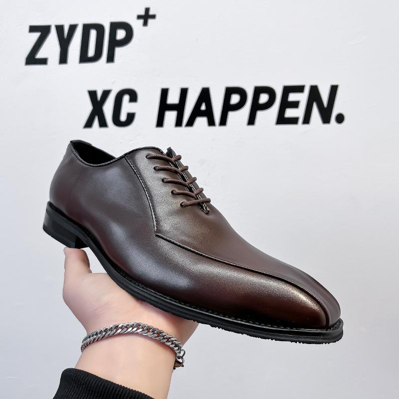 

Чоловічі гостроносі шкіряні туфлі мода шнурівка чоловічі туфлі 2025 нові британський стиль збільшення зросту ошатні ділові туфлі 70067-A 46 світло-коричневого кольору