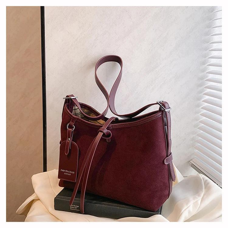 Solide modische Schultertasche aus Kunstveloursleder mit Schultergurt-Schnalle, hohe Kapazität, lässige Tragetasche, Umhängetasche