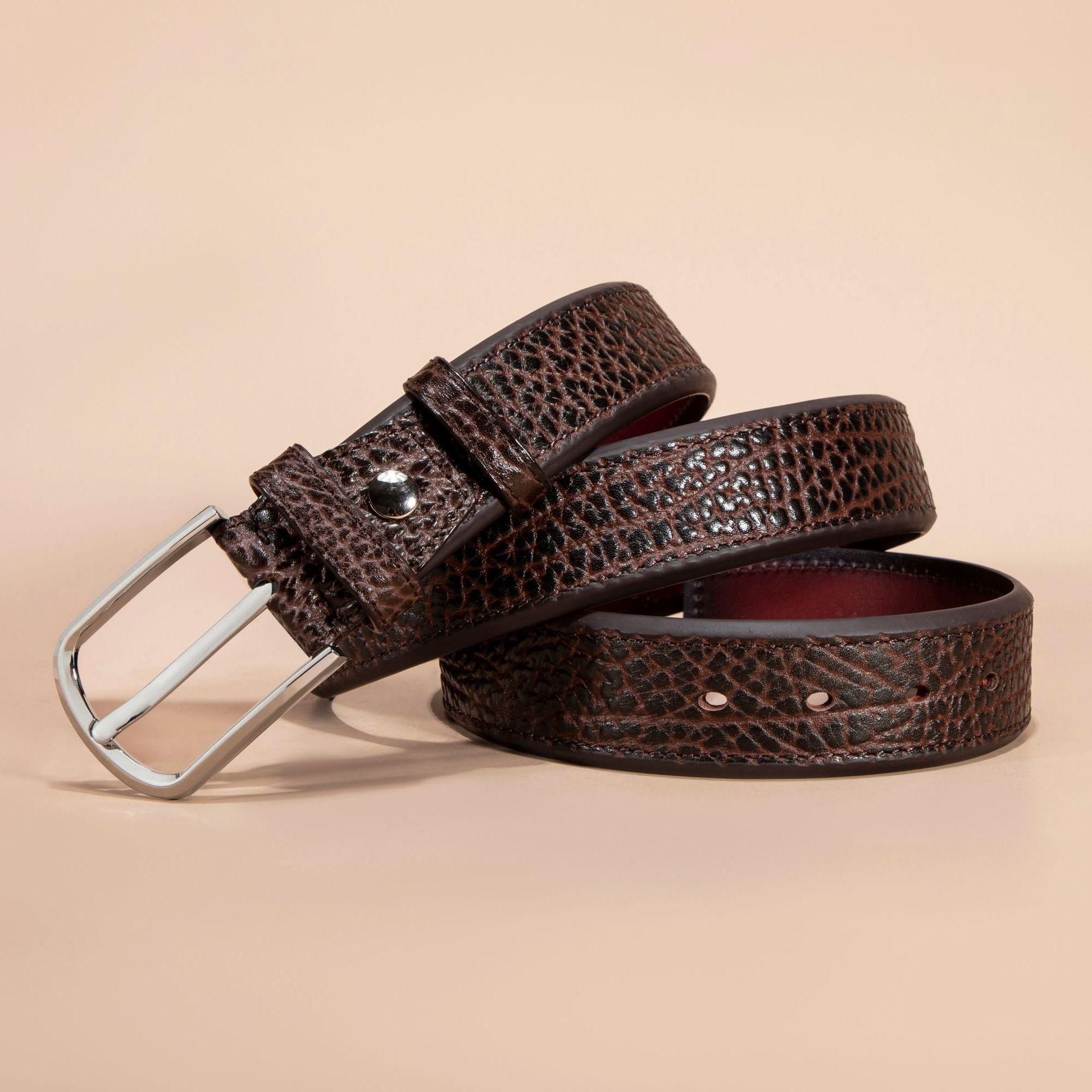 

Ремень из бизоньей говядины первого слоя, кожаный ремень с пряжкой, мужской деловой для отдыха 110cm-130cm темно-коричневого