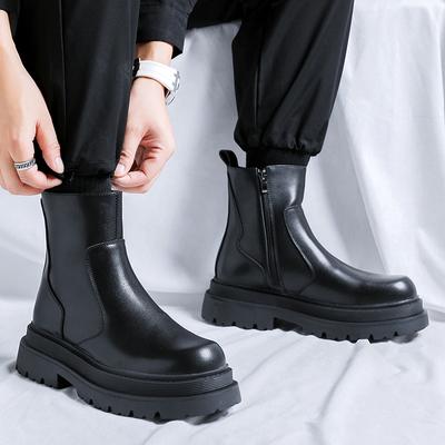 Scarpe alla moda in pelle a collo alto da uomo, stivali da motociclista da uomo versatili, fatti a mano, sneakers slip-on da uomo, stivali base da uomo di marca di lusso
