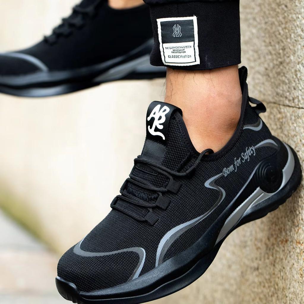 Men's Lightweight Safety Shoes Steel Toe Anti-Smash Puncture Resistant Breathable Work Shoes for Sports Protective Footwear