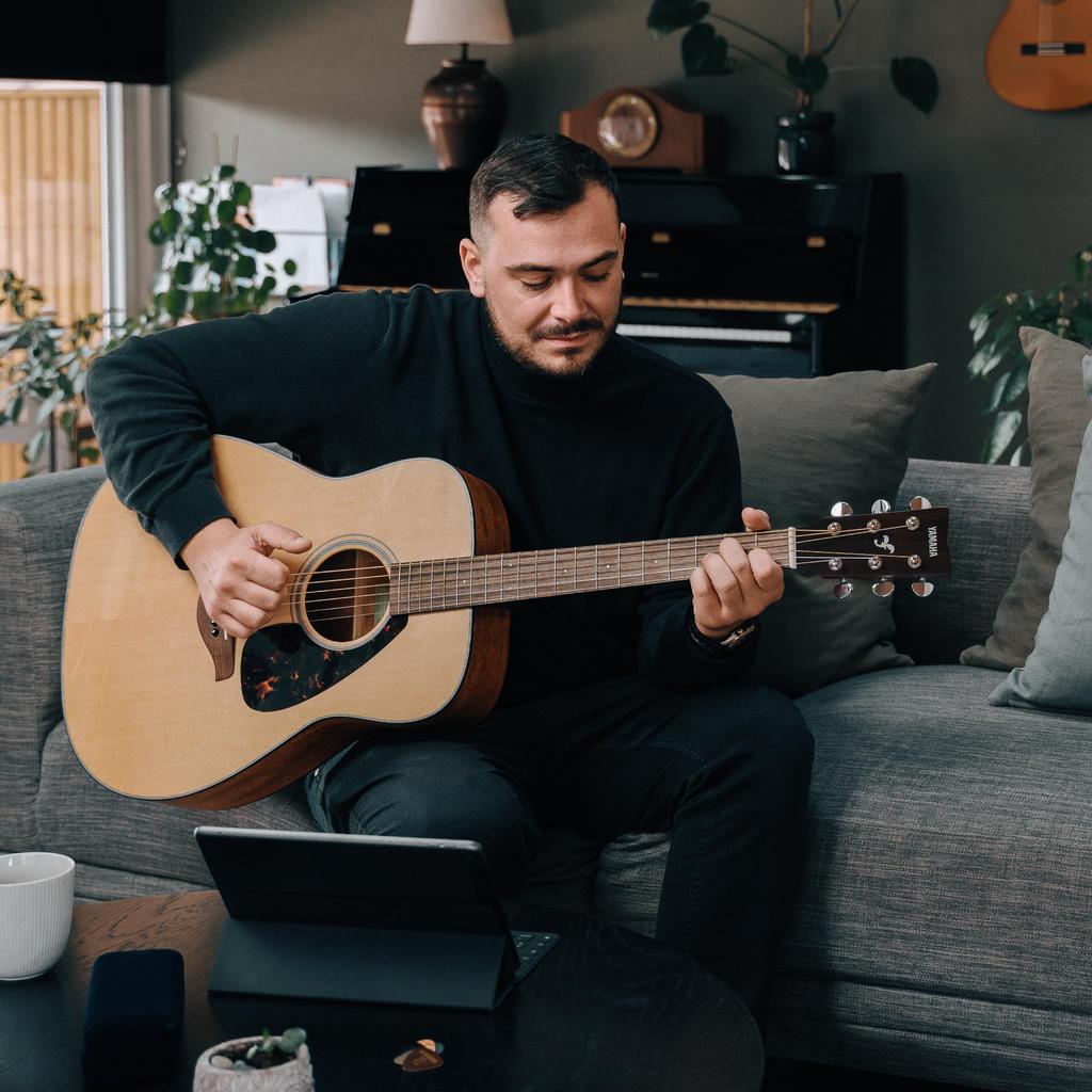 YAMAHA FG800 NT Akustikgitarre Spezifikationen Walnussgriffbrett [Neueste & Steg]