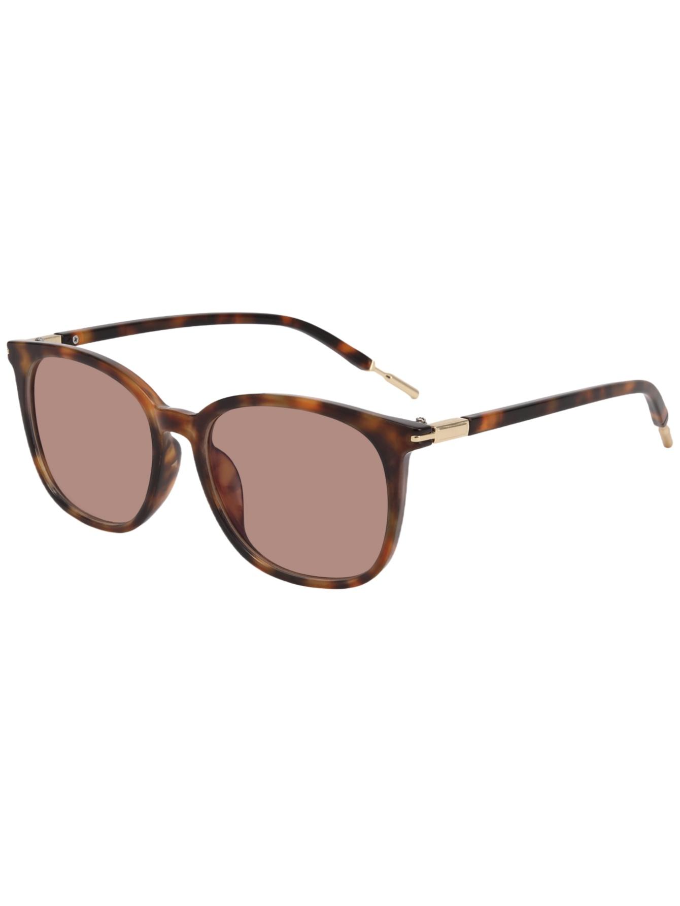 

Latest square big box fashion glasses sunglasses stt style driving tide advanced sunglasses . High Quality Premium Material