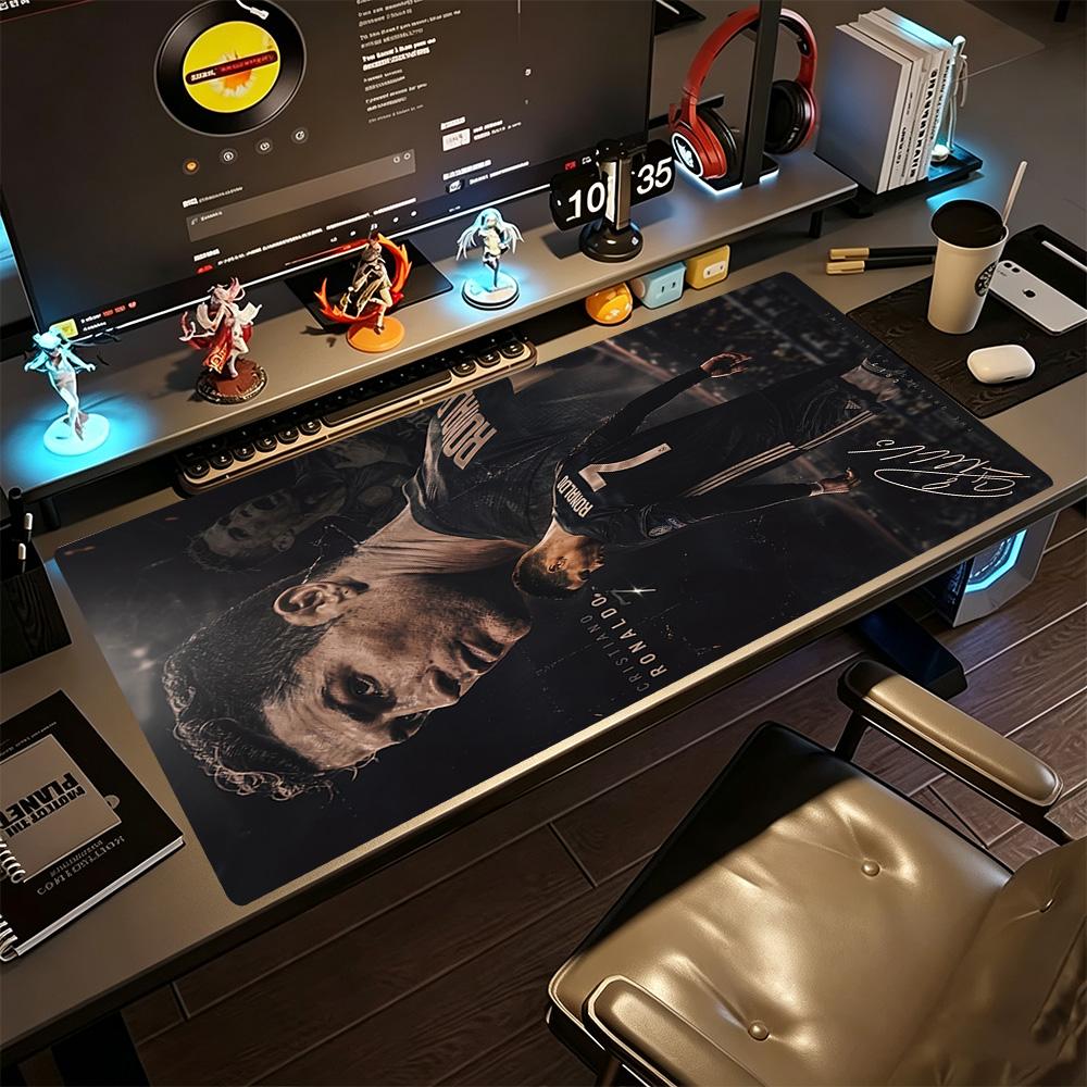 Ronaldo's Legacy Sport Gaming Mauspads Gamer Mauspads HD-Druck Schreibtischunterlage Rutschfeste Gummirückseite Perfekt für Büro Schreibtischzubehör Schule Zuhause