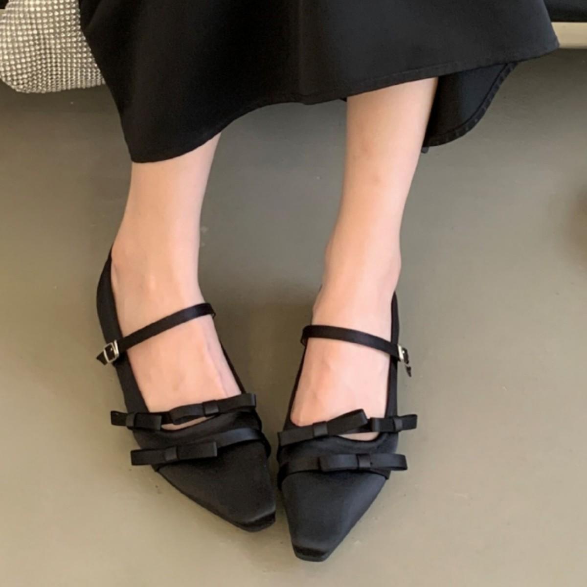 

Pointed Satin Bow Mary Jane Single Shoes Spring Gentle Niche Design Shallow Flat Shoes Women 35