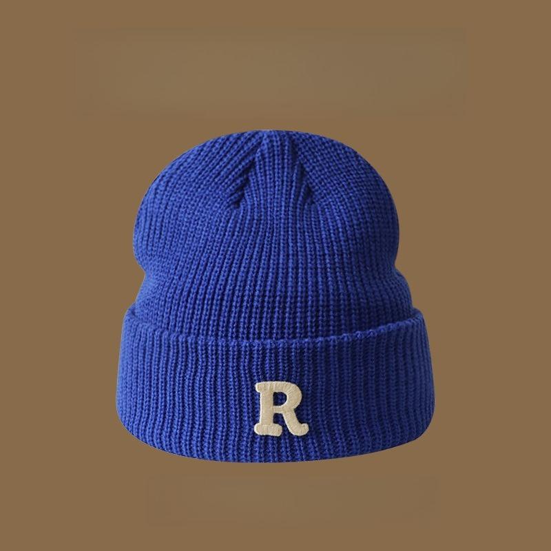 Autumn and Winter Letter R Standard Wool Hat, The Same for Men and Women, Simple and Versatile Knitted Hat, Cold-proof and Warm Cover, Cold Hat