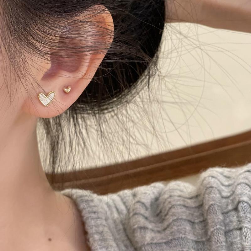 Niche Heart Combination Earrings Light Luxury High-end Temperament 100% Match Dainty Exquisite Women's Daily Versatile Earrings