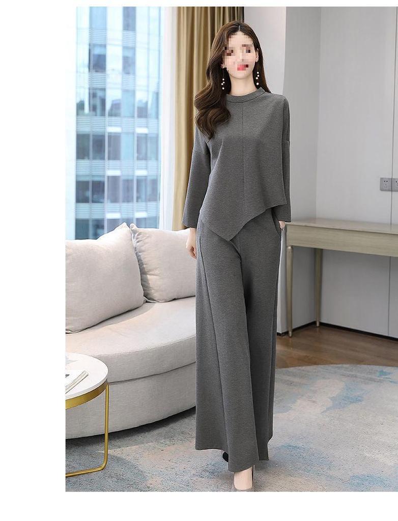Autumn 2025 Women's Stylish Slimming Skirt-Pants Two-Piece Set - Casual Light Luxury Patchwork Design