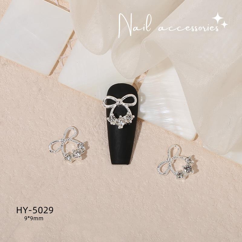 3 ks Dekorace pro DIY Nail Art 3D Motýl Měsíc Kouzlo pro Nail Art Mašlička Láska Květiny Vrtáček na Manikúru Design