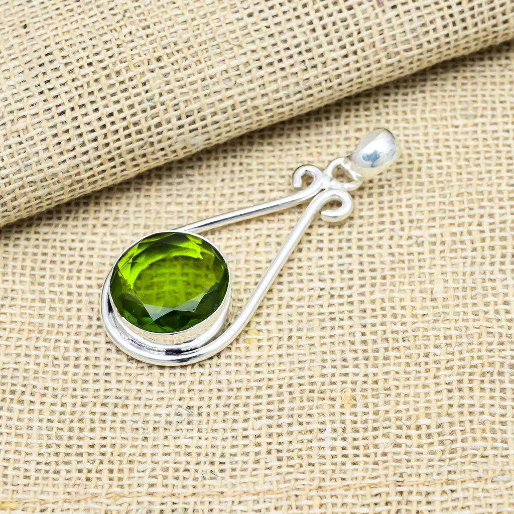 Peridot Gemstone 925 Sterling Silver Handmade Excellent Silver Chain Pendant Jewelry