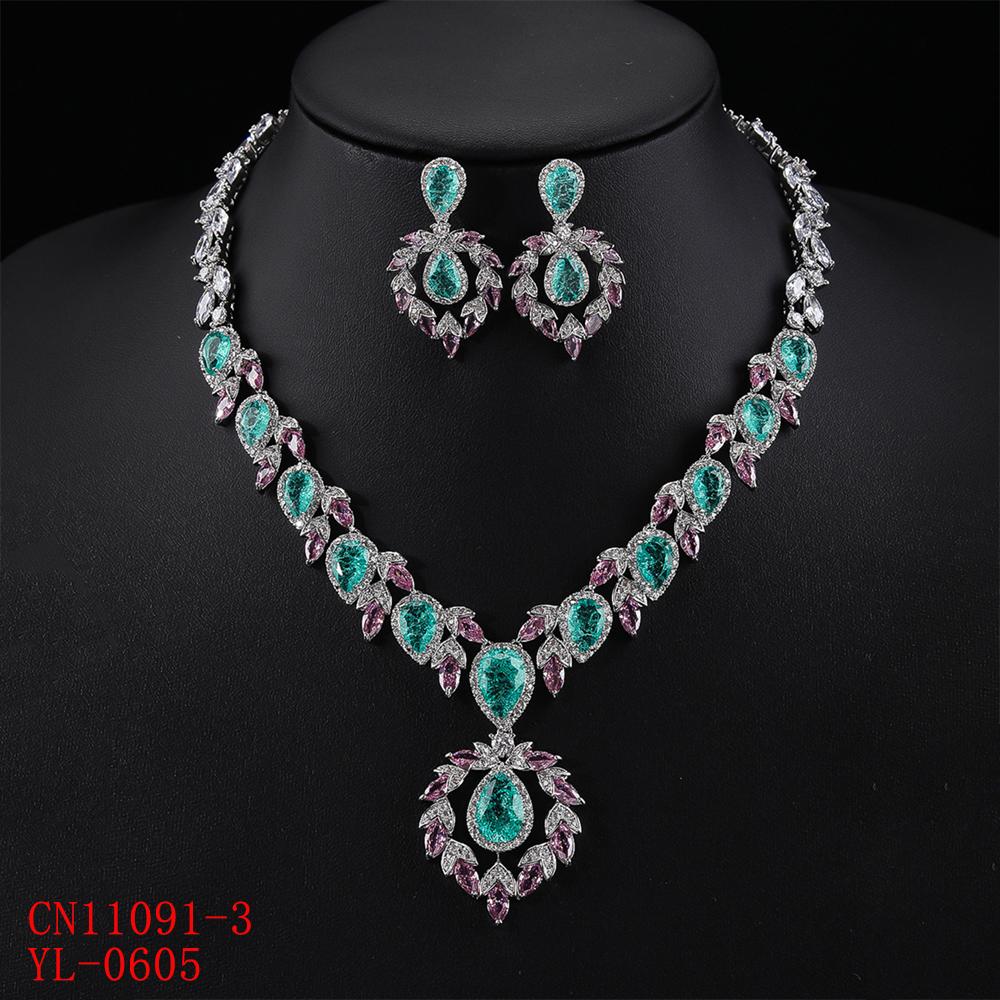 Luxury Bridal Jewelry Set Gorgeous Waterdrop Cubic Zirconia Ladies Party Wedding Necklace And Earrings Set CN11091