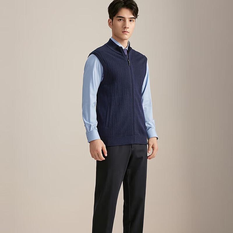 YOUNGOR Classic Monogram Cardigan Vest M 100cm