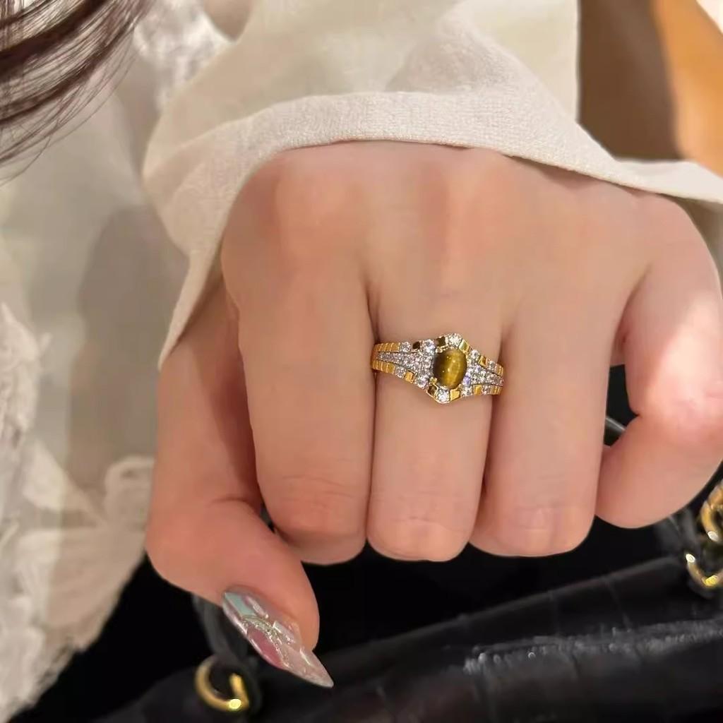 Elegant Adjustable Copper Ring With Tiger Eye Stone For Women Stylish Accessory