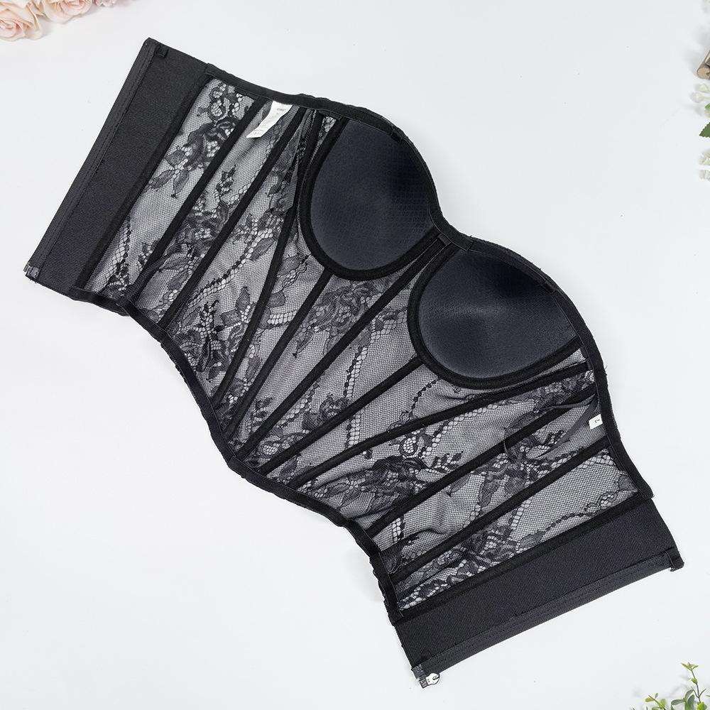 Corsés, ropa de mujer moderna y elegante