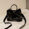 Women's shoulder printing bucket bag summer and autumn new product personalized oblique span mobile phone change bag