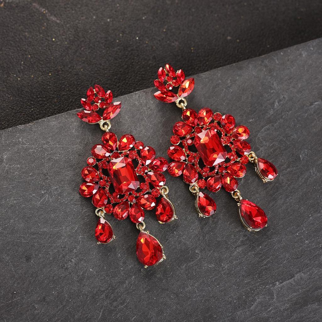 Luxurious Rhinestone Tassel Earrings: Elegant Crystal Studs with a European & American Flair