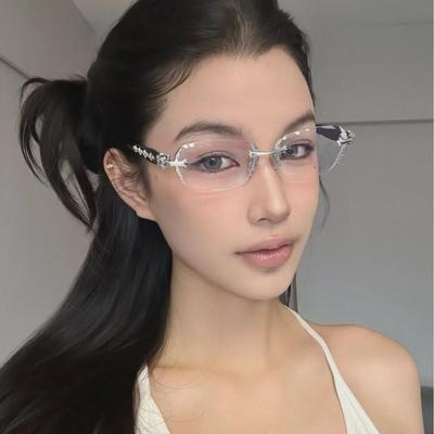 Rahmenlose Retro-Brille aus Metall – Y2K-inspirierter, hochintelligenter Look für Frauen mit optionalem Myopie-Rahmen.