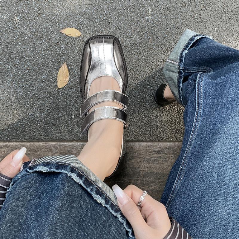 

Soft sole large size square head low heel cowhide shoes new four seasons leather fashion shoes women s Velcro comfortable and non-slip 40 срібний