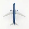 16CM Vietnam Airlines B777 Alloy Material Simulation Model Aircraft Souvenir Ornaments Toy Display Collection