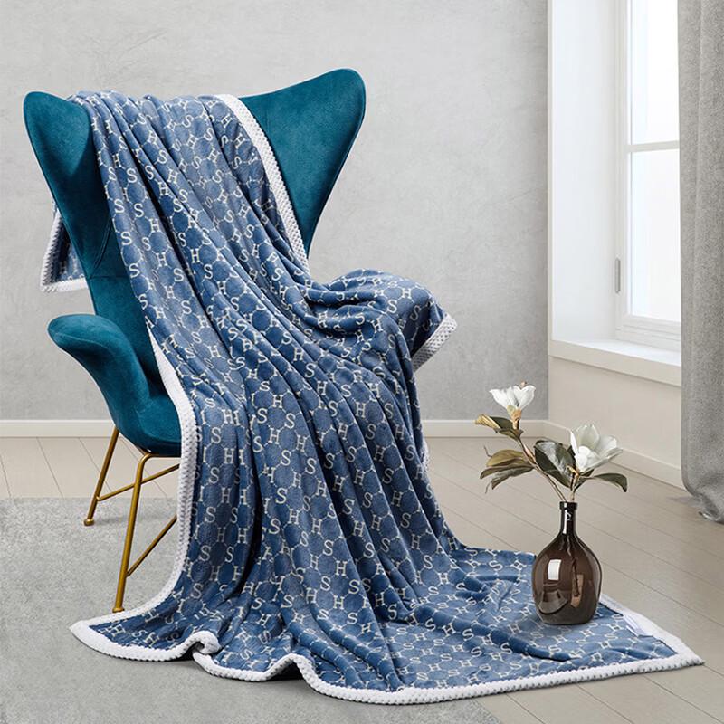 

Mercury Home Textiles Floating Snow Silk-Blend Fleece Blanket