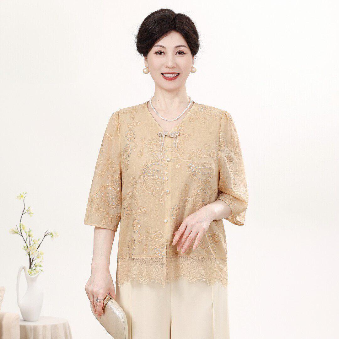 

2026 Early Spring Chinese Style Sequin V-Neck T-shirt for Middle-Aged & Elderly Women XL recommended under 105 jin
