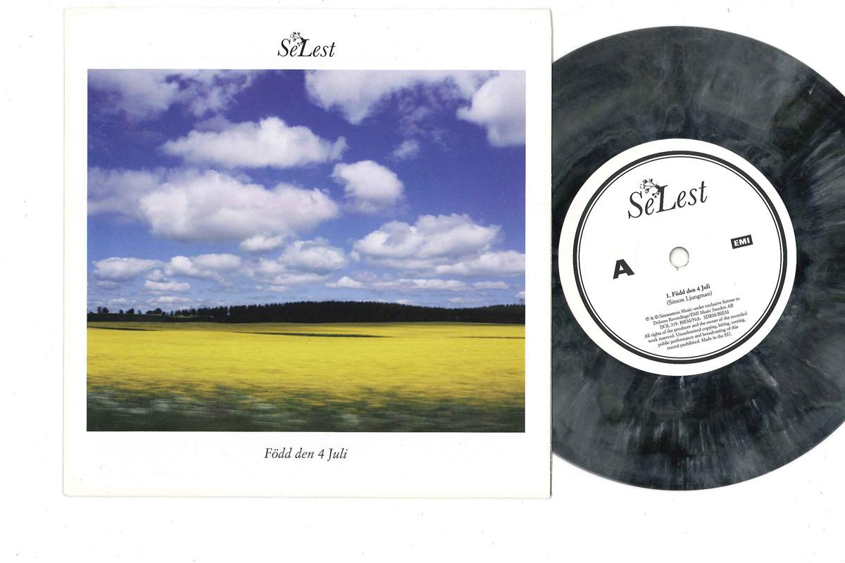 

7inch Record SELEST - Fodd Den 4 Juli DOL219 DOLORES 2009 Sweden Pop Used