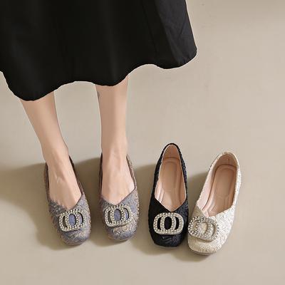 Fashion Rhinestone Shallow Mouth Square Head Flat-soled Single Shoes Women's Autumn New Pleated Versatile Comfortable Soft Sole