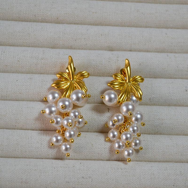 Ретро литературный камень бусины листья виноград жемчуг французский ниша темперамент 925 серебряные игольчатые серьги серьги