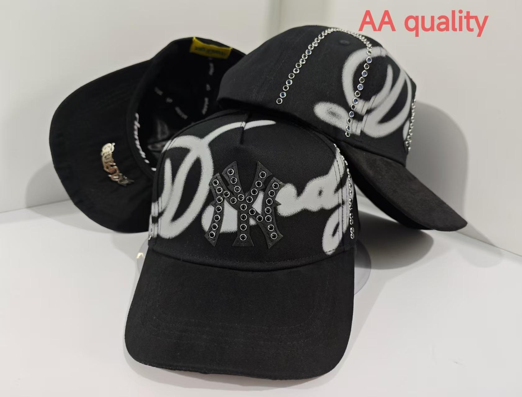 Adjustable Rhinestone Embroidered Baseball Cap, Unisex Hip Hop Street Daily Hat Adjustable (54cm-62cm)