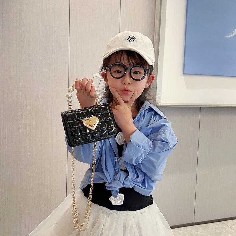 Mini small bag 2025 new pearl hand bag little princess style texture bag foreign style square chain messenger bag tide