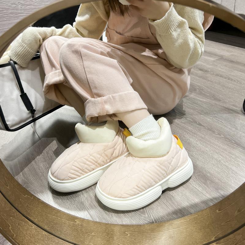 Fashion Cotton Slipper Bag, Winter Waterproof Down Cloth, Warm and Velvet Indoor Cotton Shoes, Comfortable for Couples To Wear Outside