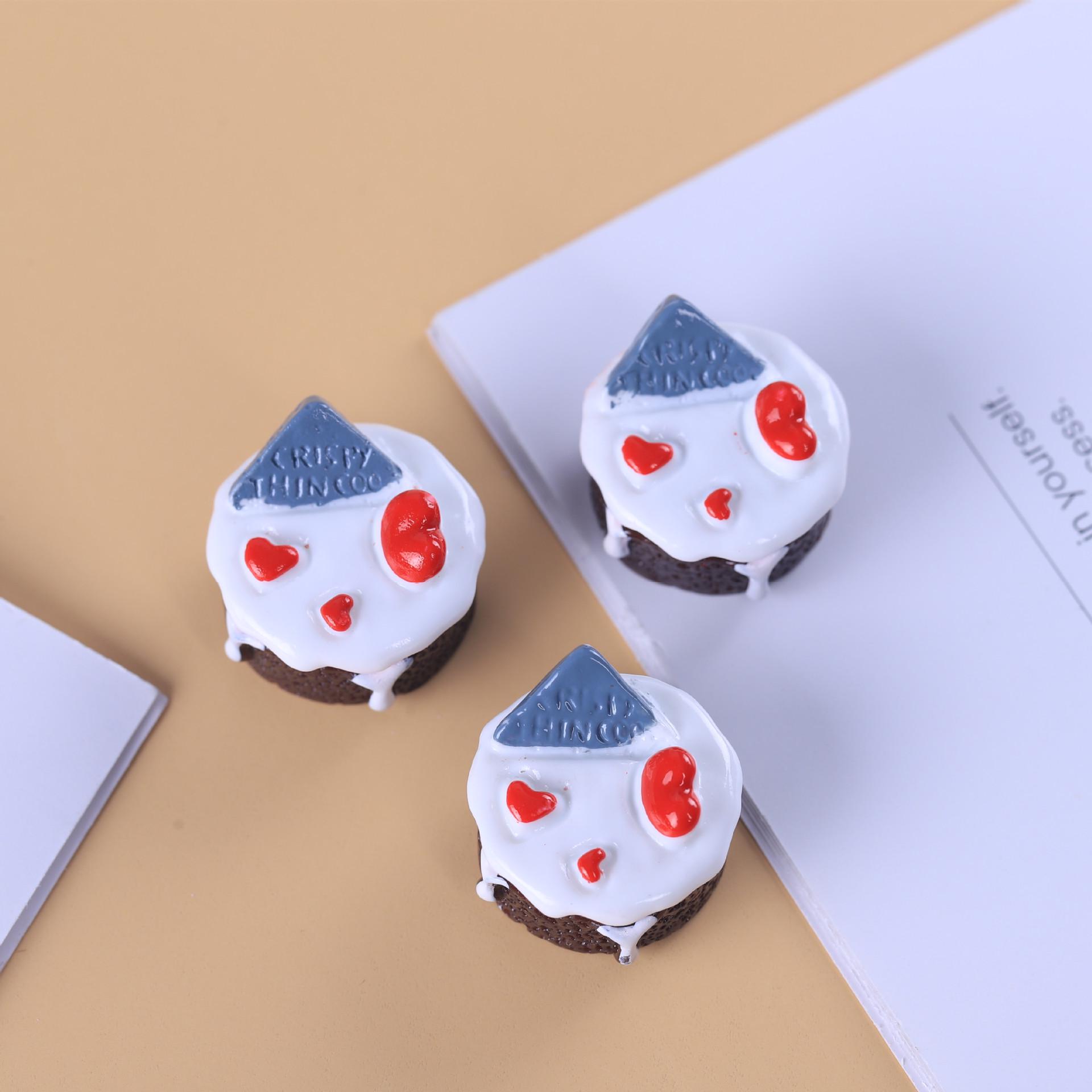 

Мини-набор для игр с едой «Сделай сам»: Аксессуары из крема и смолы для брелоков и подвесок Approx. 1.5cm x 2.0cm