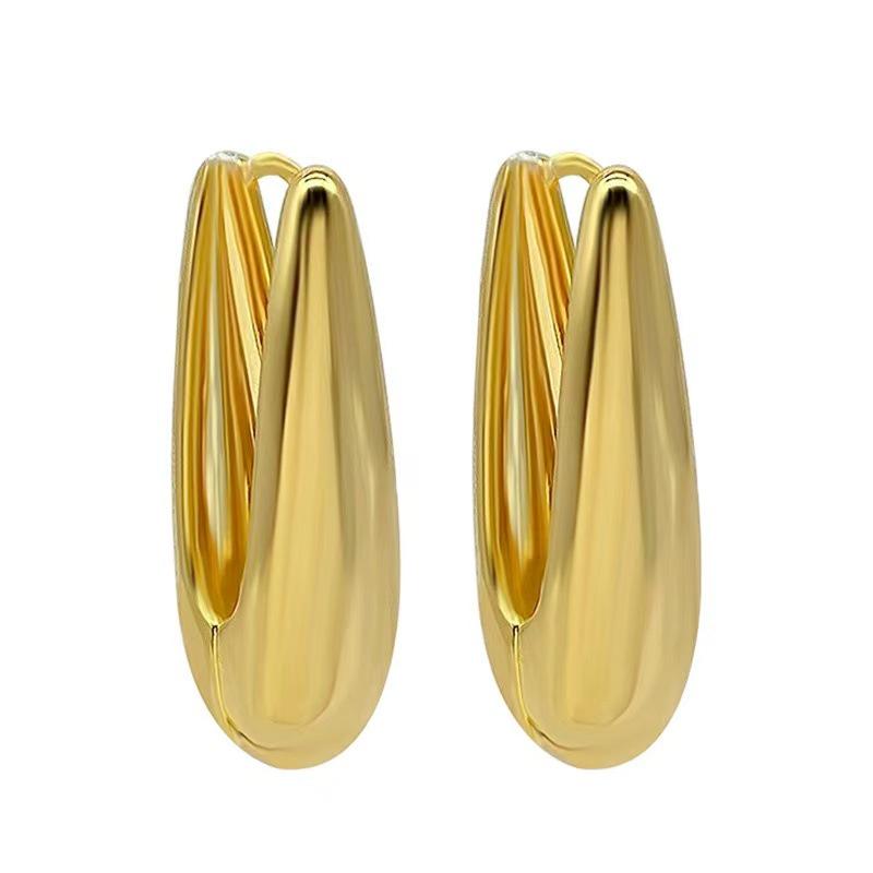 Elegant European Gold Water Drop Earrings for Women - High-End Metal Backs, Light Luxury Commuting Ear Jewelry