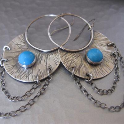 Brincos Vintage de Pedra Azul Lua para Mulheres Cor Prata Brincos Pendentes Joias