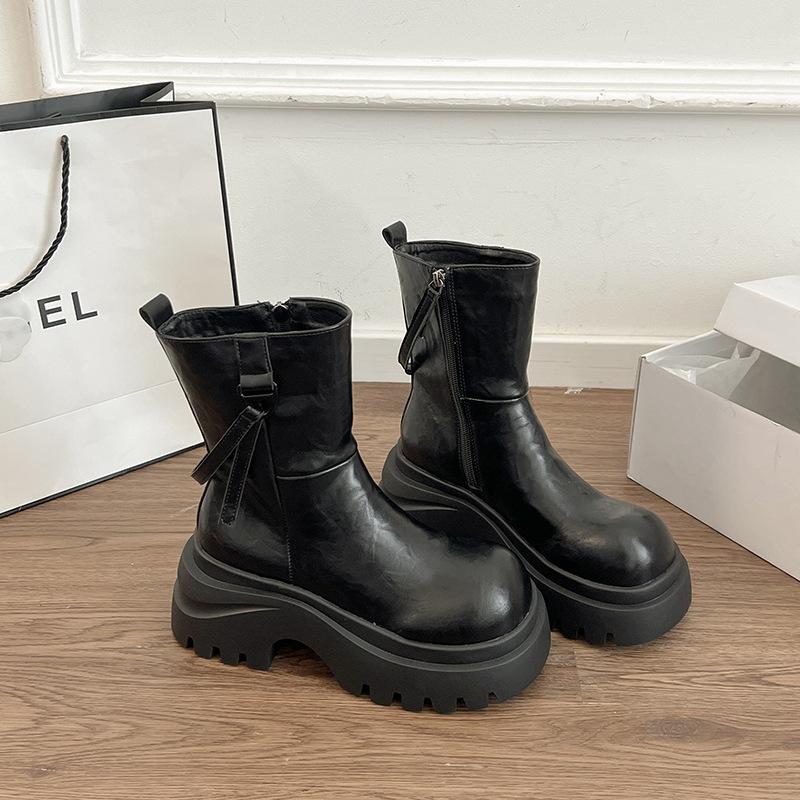 Yueyu Thick-soled Martin Boots Women's 2025 New Spring and Autumn British Style Internet Celebrity Popular Short Boots Women's Small Single Boots