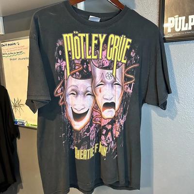 90s Motley Crue Theatre of Pain Basic Black Classic Style T Shirt Vtg Unisex T-Shirt