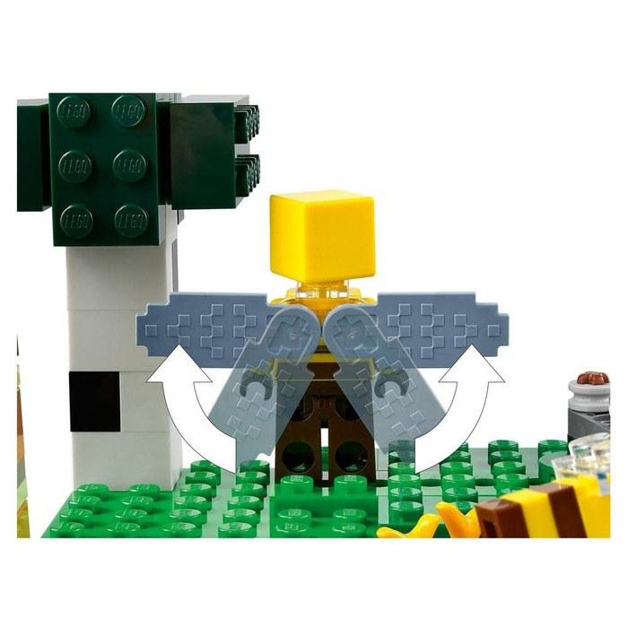 LEGO Minecraft Bee Farm 21165
