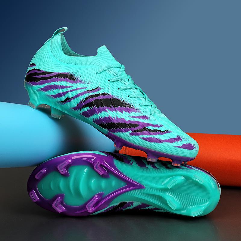 New World Cup Messi football shoes for boys and girls, teenage students, spikes, light training grass sports shoes