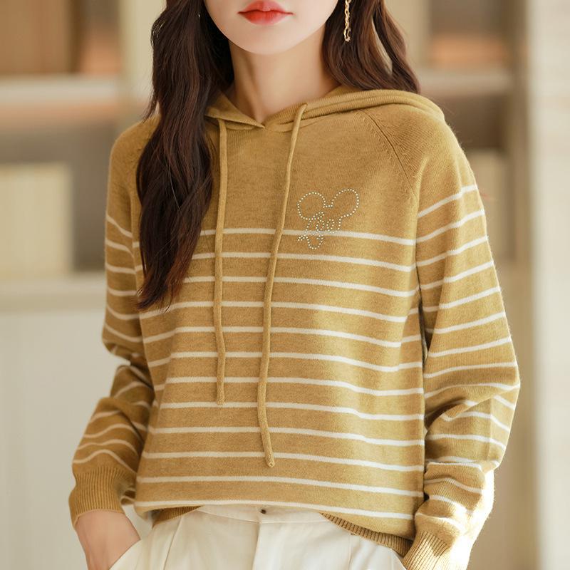 Autumn and Winter Hooded Sweater Women's Outer Thickened Fashion Knit Sweater Stripes Yanqi Thin Hooded Sweater