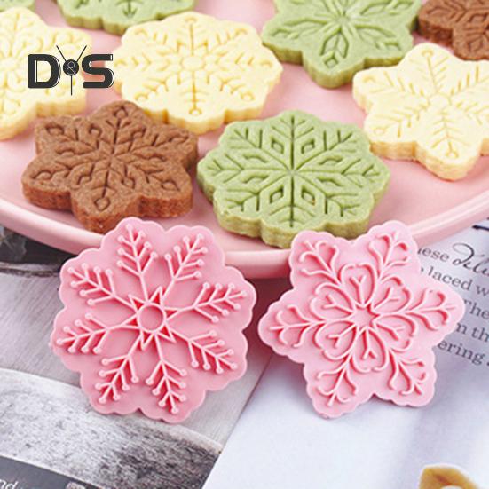 9 Stück Kunststoff-Ausstecher, antihaftbeschichtet, praktischer Weihnachts-Schneeflocken-Fondant-Stempel