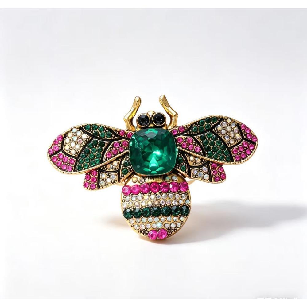 Diamond Butterfly Versatile Simple Brooch Flower Anti-light Pin Clothing Accessories Corsage