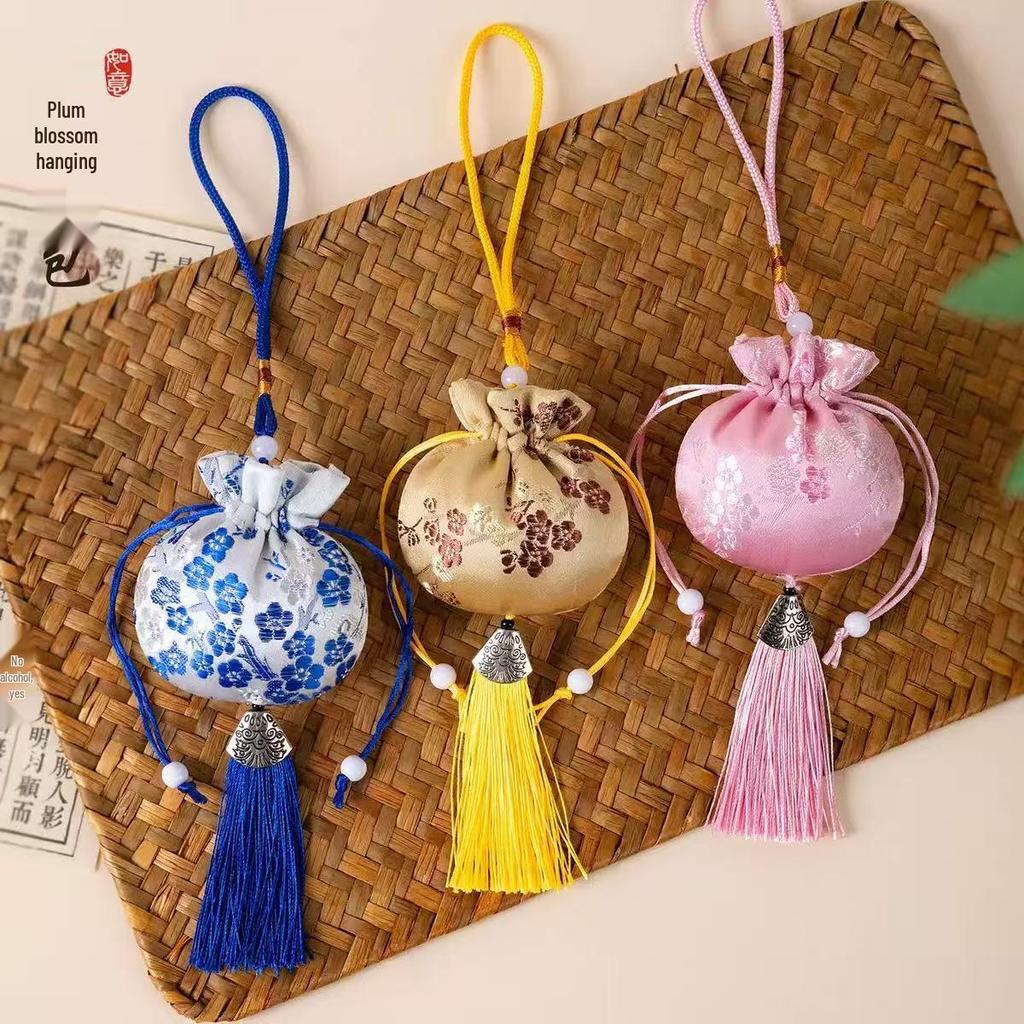 Chinese Style Embroidered Plum Blossom Scent Sachet with Tassel